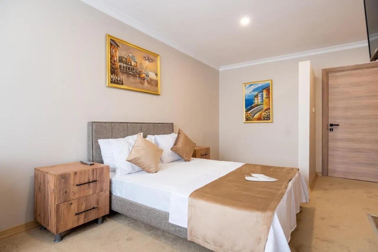 The New Hotel Istanboel